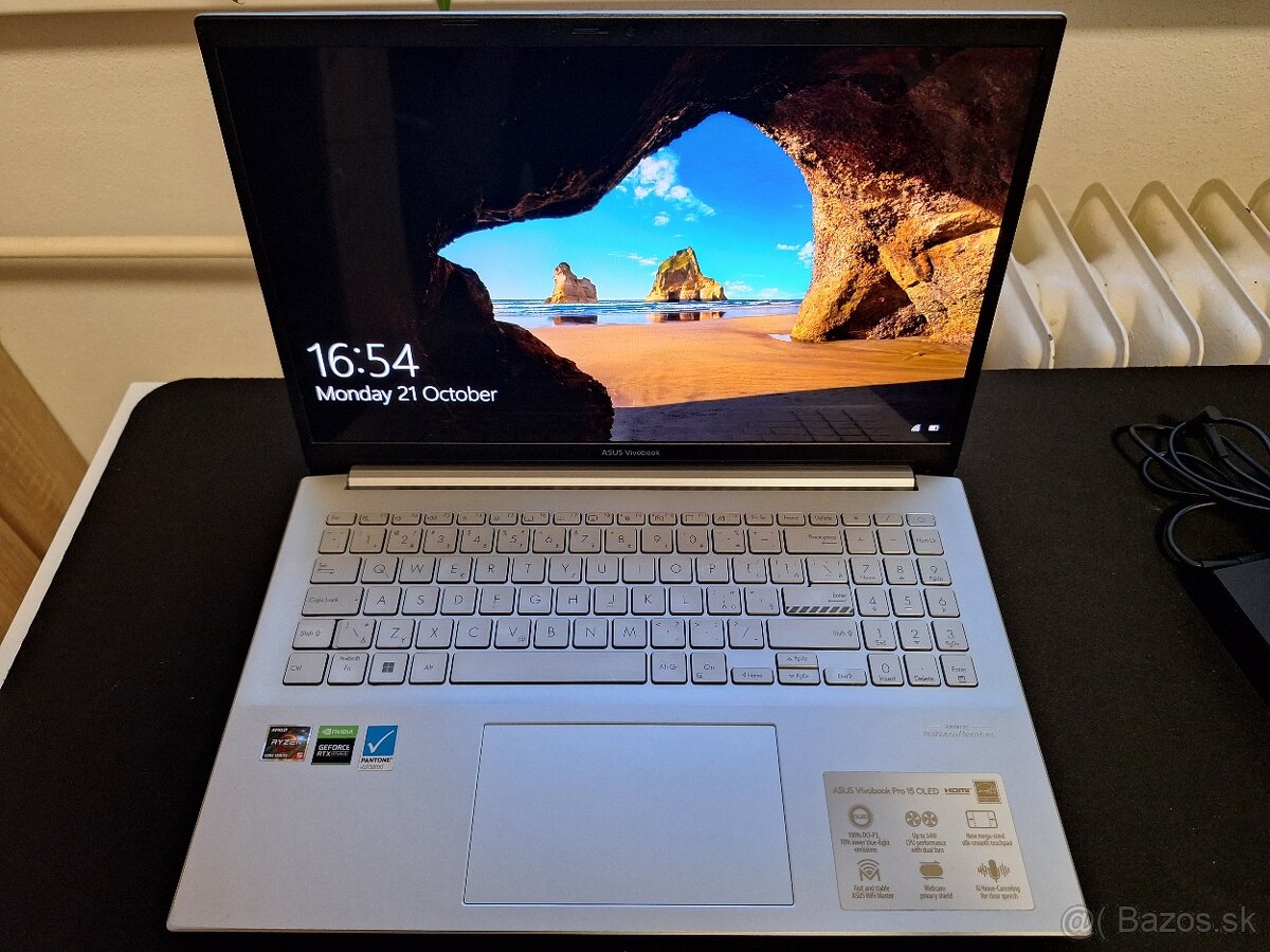 Notebook Asus VivoBook 15 Pro OLED