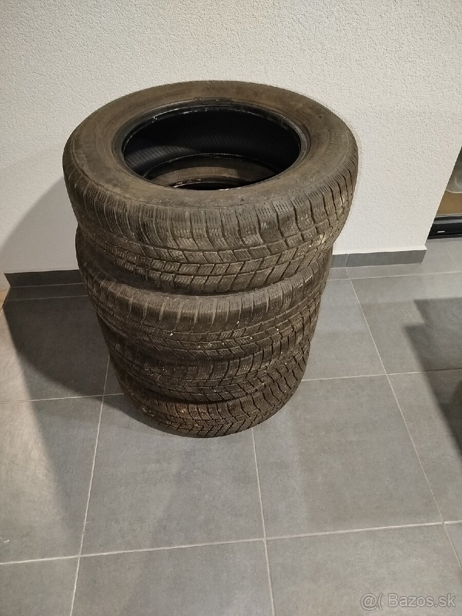 Predám zimné pneumatiky 195/65 R15