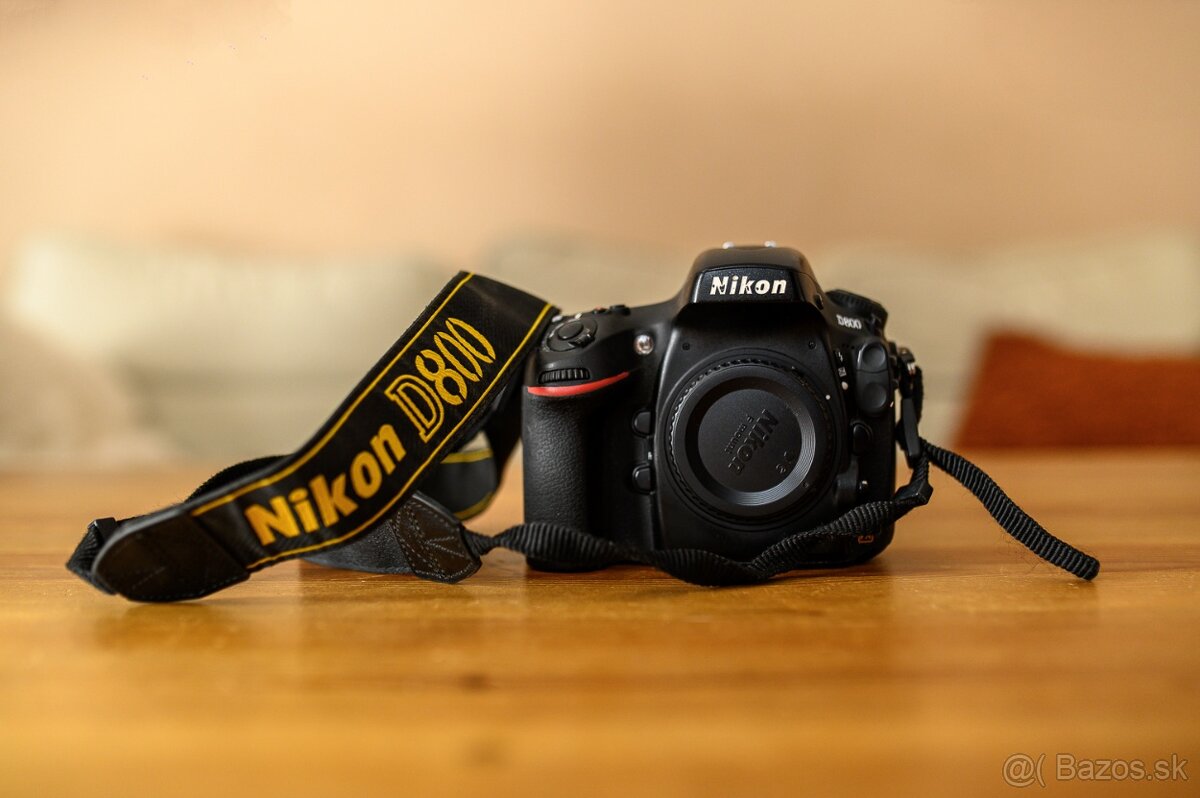 Profesionálna full frame zrkadlovka Nikon D800 +battery grip