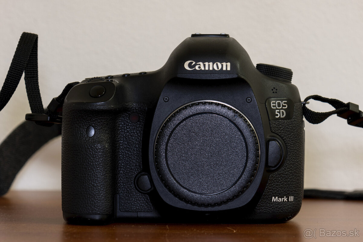 CANON 5D MARK III - 76 500 snímkov