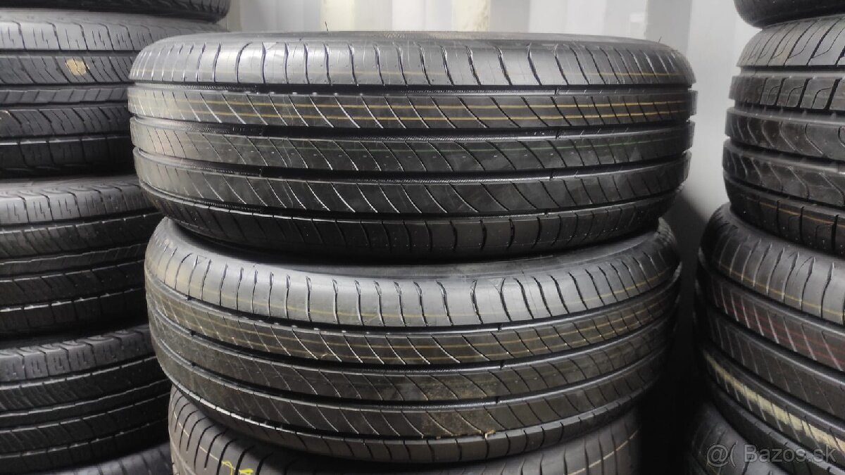 Michelin 215/65R17 letné