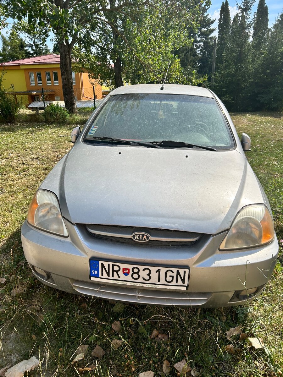 Predám KIA Rio 2003 nepojazdné -problém s elektrikou