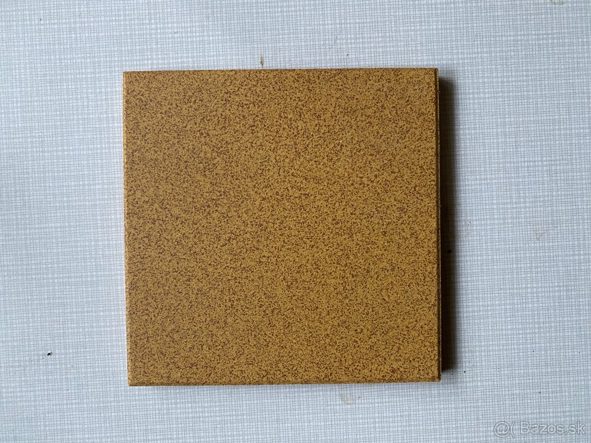 Obkladačky 10x10 a 15x15 cm