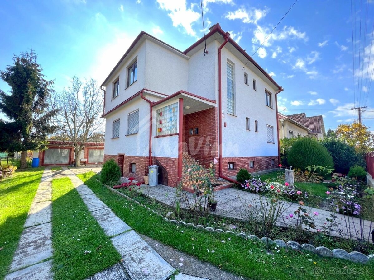 PREDAJ 7 izb DOM s pozemkom 1240 m² Partizánske