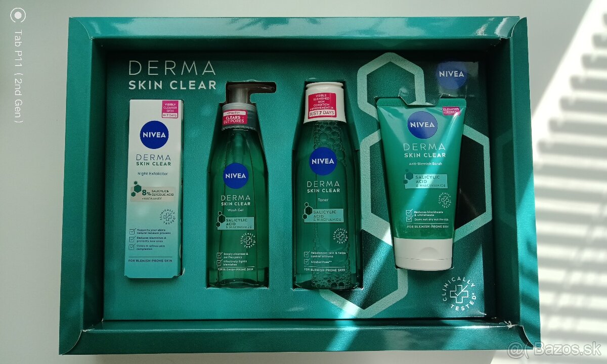 NIVEA Derma Skin Clear set