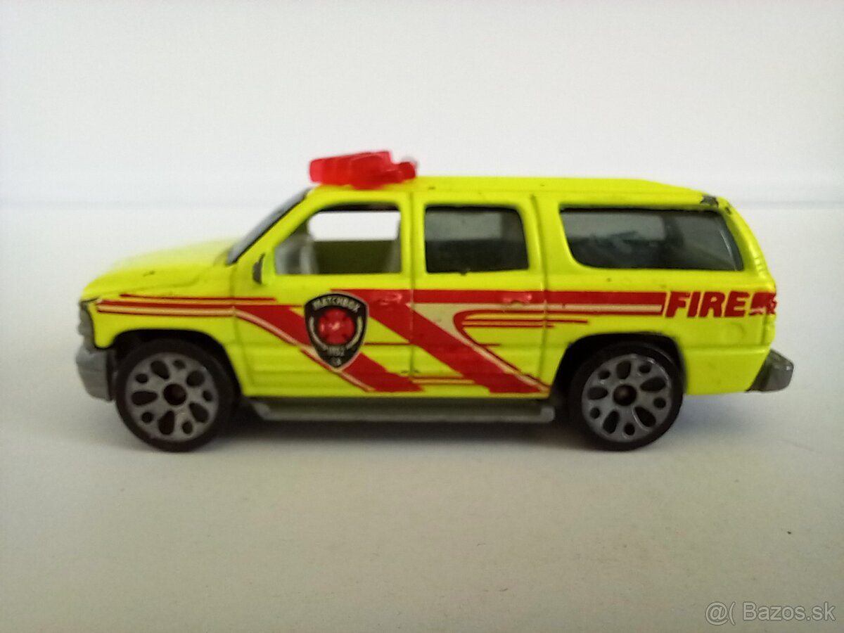 MATCHBOX - CHEVROLET SUBURBAN FIRE - POZRI DETAILNÉ FOTO