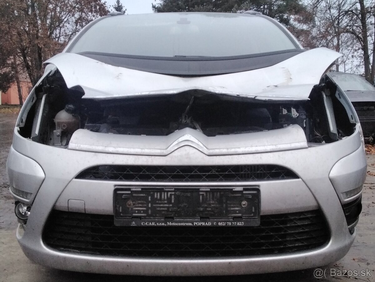 CITROEN C4 GRAND PICASSO 2.0 HDI 2012 predám PREDNÝ NÁRAZNÍK