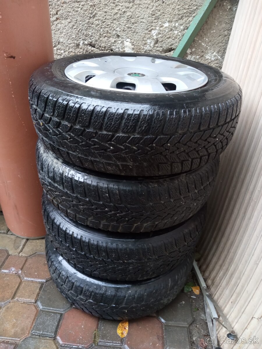 195/65 r15 zimné dunlop