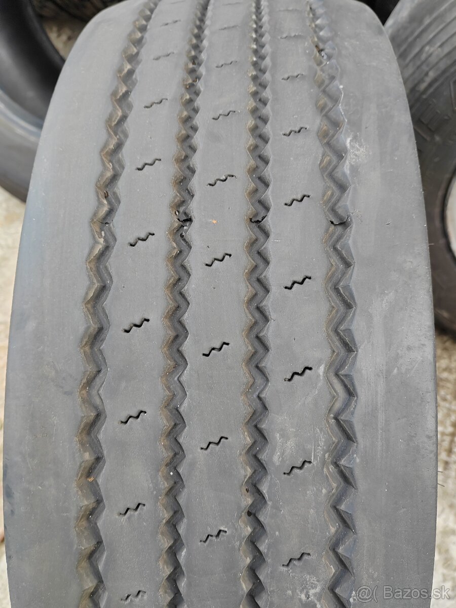 265/70 R19, 5 Barum BF200 Road