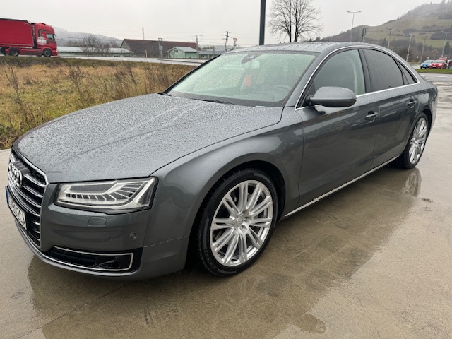 Audi A8 3.0 TDI diesel  quattro Odpočet DPH AKONTACIA OD 0%