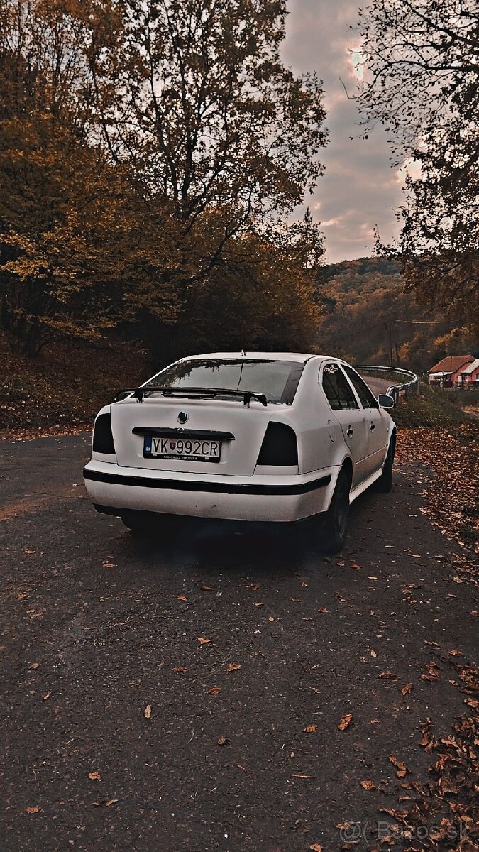 Škoda Octavia 1