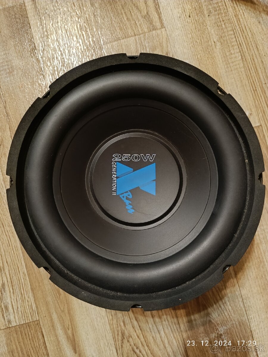 250mm subwoofer...250W RMS/4ohm