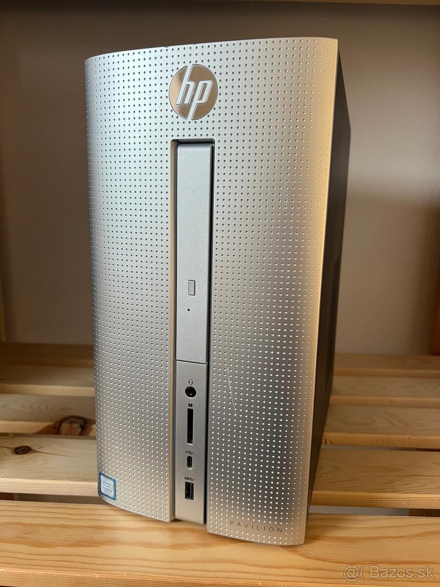 Počítač HP Pavilion Desktop PC