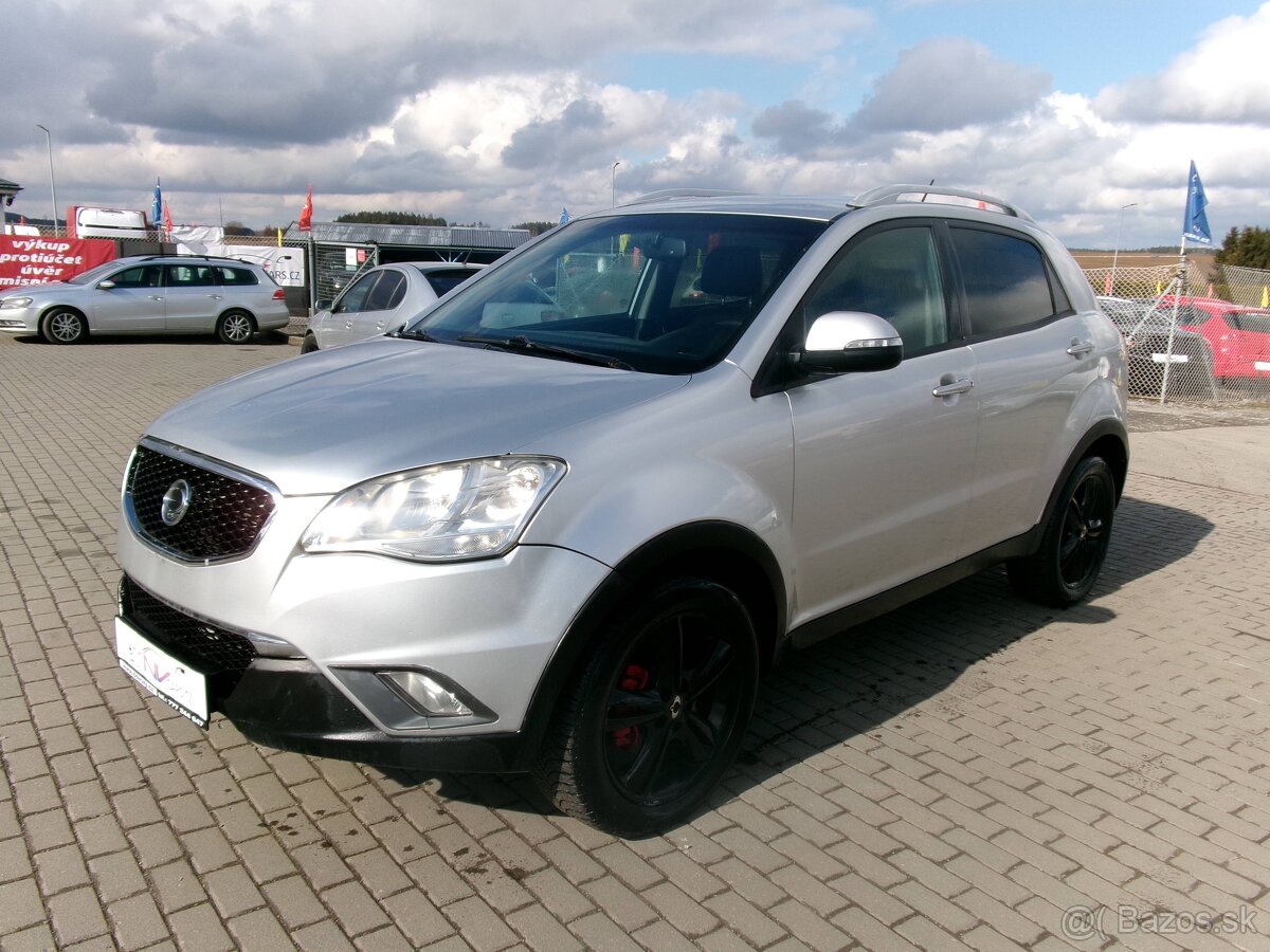 SSANGYONG KORANDO D20T Executive AWD bez koroze 2011