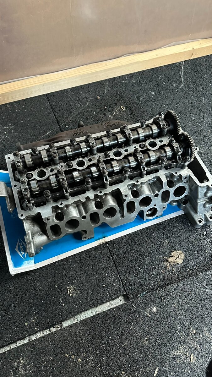 OEM DIELY BMW N47d20A 130KW - HLAVA + KOMPONENTY