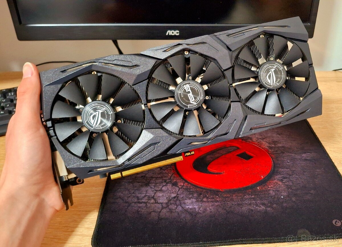 ASUS ROG-STRIX Radeon RX 580 O8G