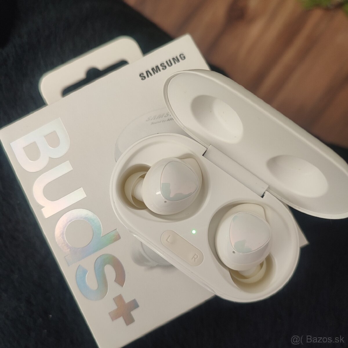 Predam sluchatka Samsung Galaxy Buds+