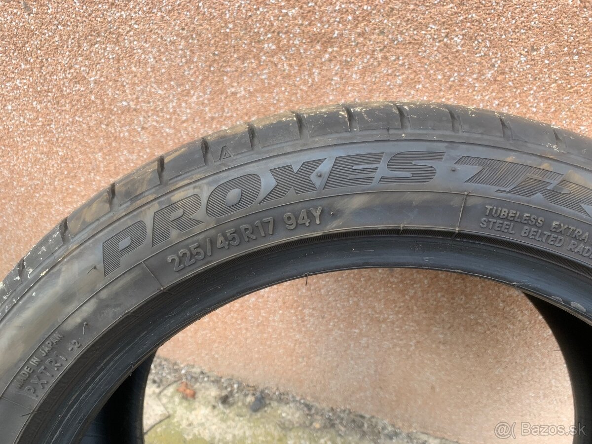 Toyo proxes 225/45 R17 94y - 4ks