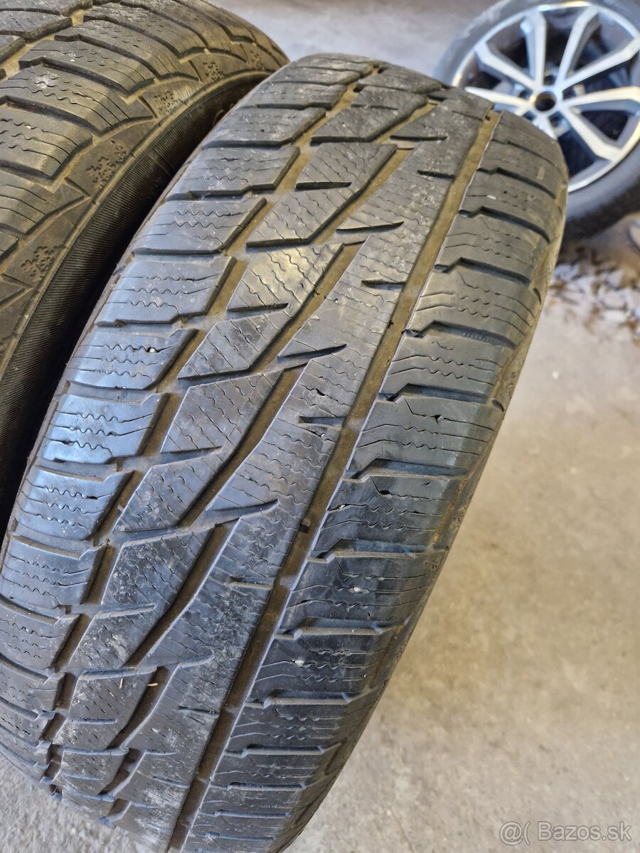 215/60R17 96H MATADOR