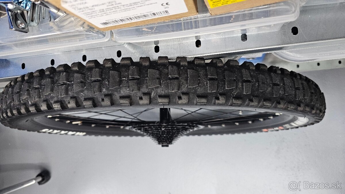 Maxxis Minion DHR II 27.5 × 2.40 WT