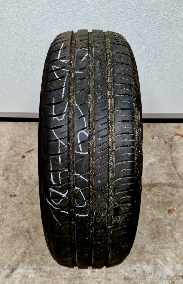 185/65r15 Kumho EcoWing