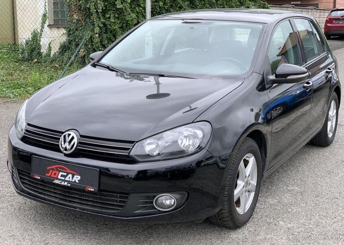 Volkswagen Golf 1.2TSi 63kw KLIMA TEMPOMAT benzín manuál