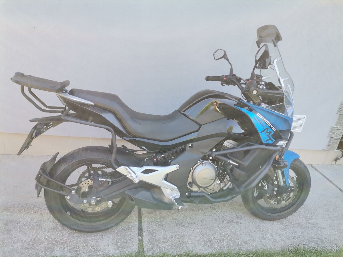 CF MOTO 650 MT