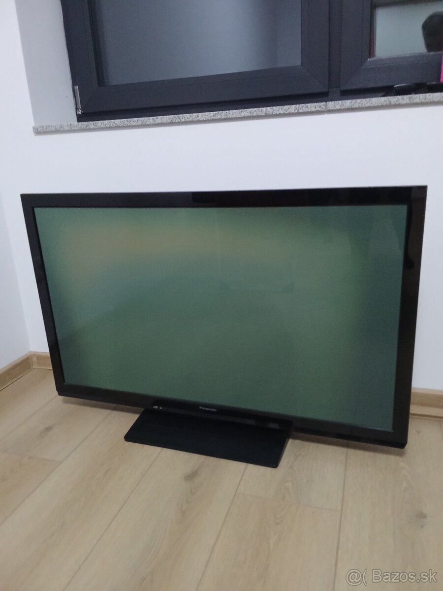 Televízor panasonic