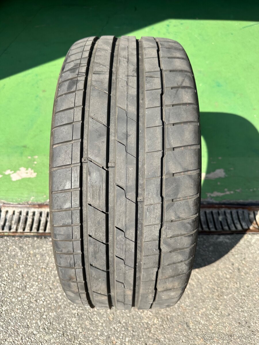 235/40 R19 92 Y XL HANKOOK VENTUS S1EVO3 K217