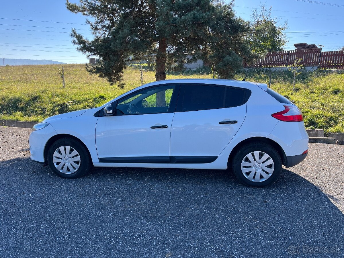 Renault Megane 1.6 16V Adventage, 81KW M6, 5d.