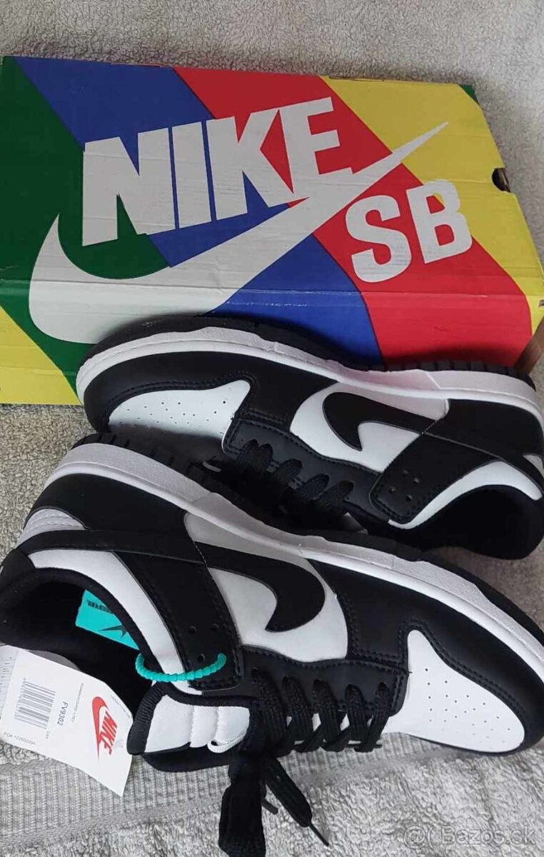 Nike SB DUNK veľkosti vyznačené v texte.