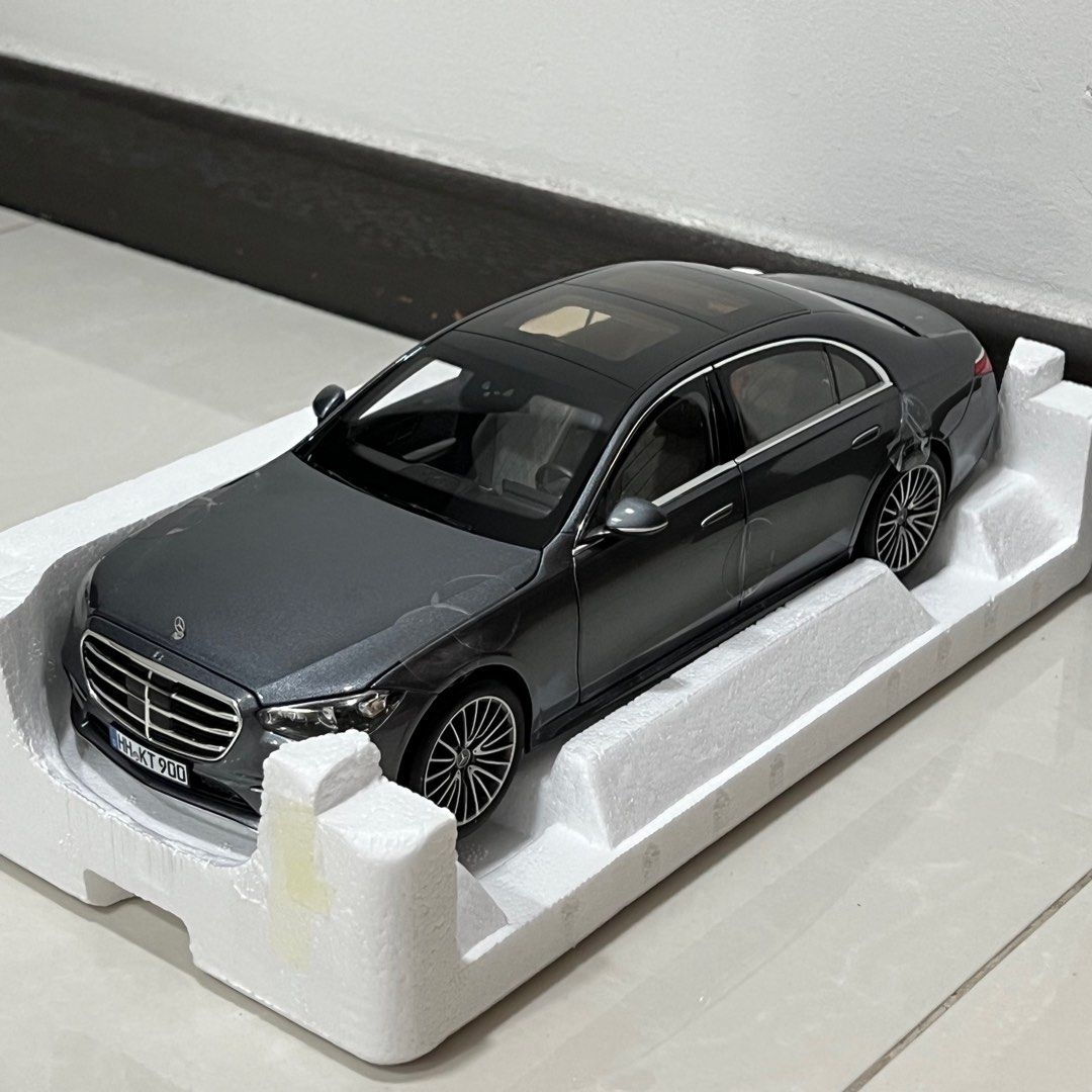 1:18 Norev Mercedes Benz S Class W223 2021