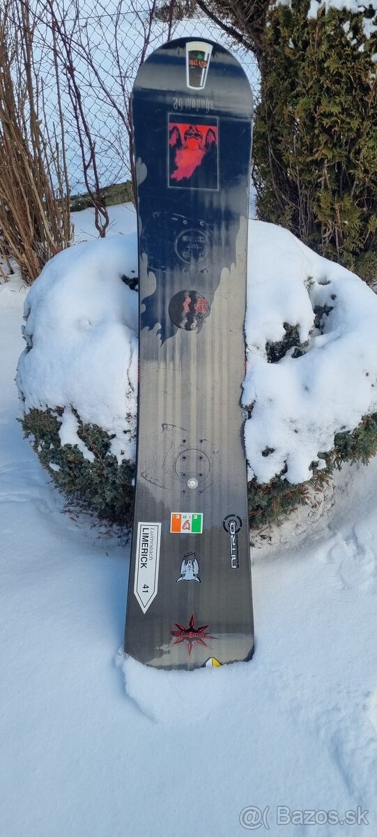 Snowboardová doska NITRO Shadow 62