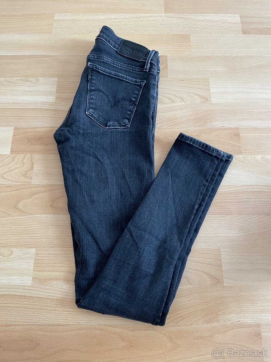 Levis rifle skinny originál