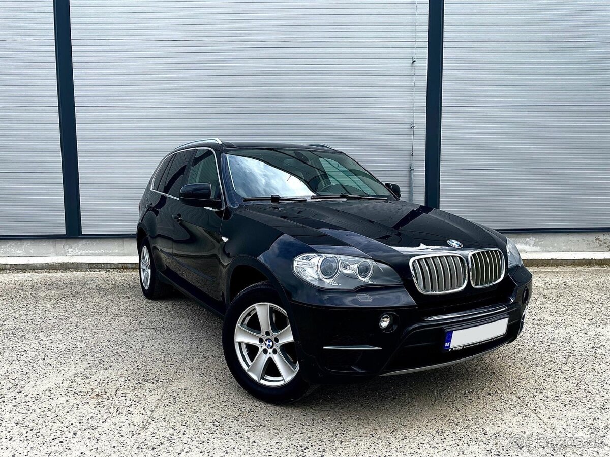 BMW X5 facelift 3.0d 180kw TOP STAV