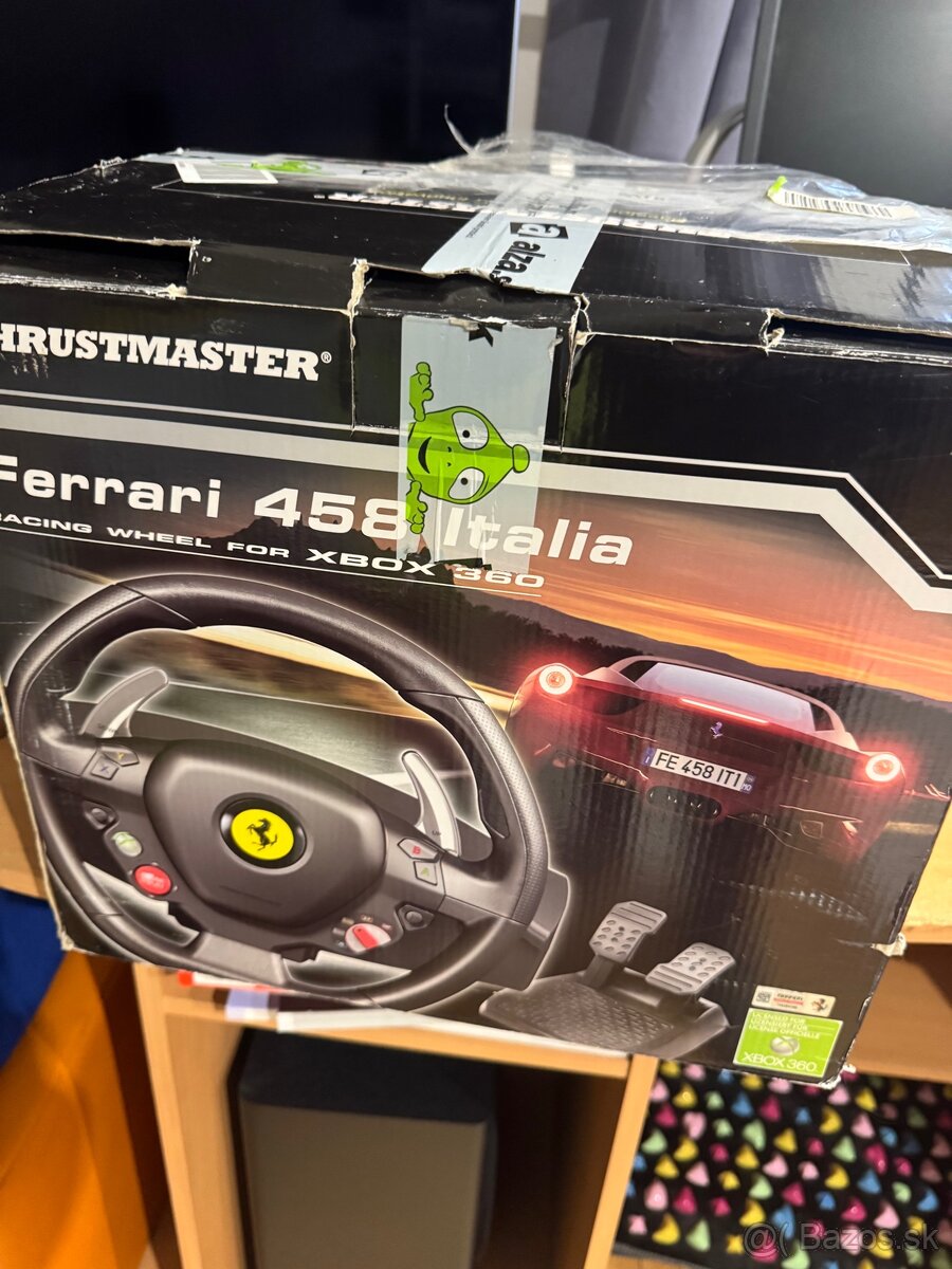 Volant Thrustmaster Ferrari 458 Italia Spider Xbox 360/PC