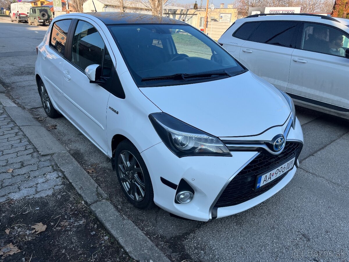 Toyota Yaris 1,5 Hybrid Automat