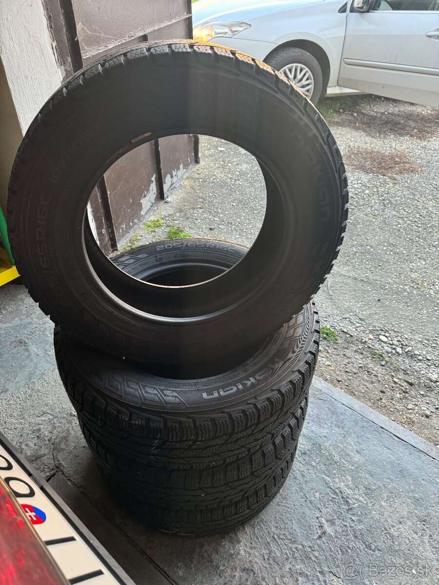 Zimné pneumatik NOKIAN 205/65 R16C