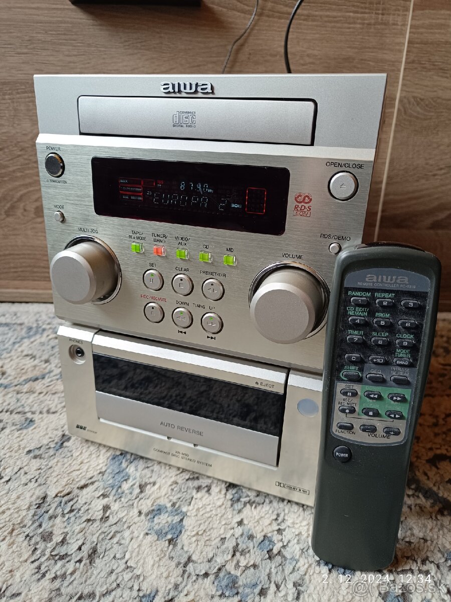 AIWA XR-M10(CX-LM10EZ)...made in JAPAN