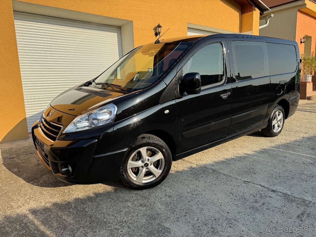 Peugeot Expert 2.0 hdi 94kW, serviska 5 míst