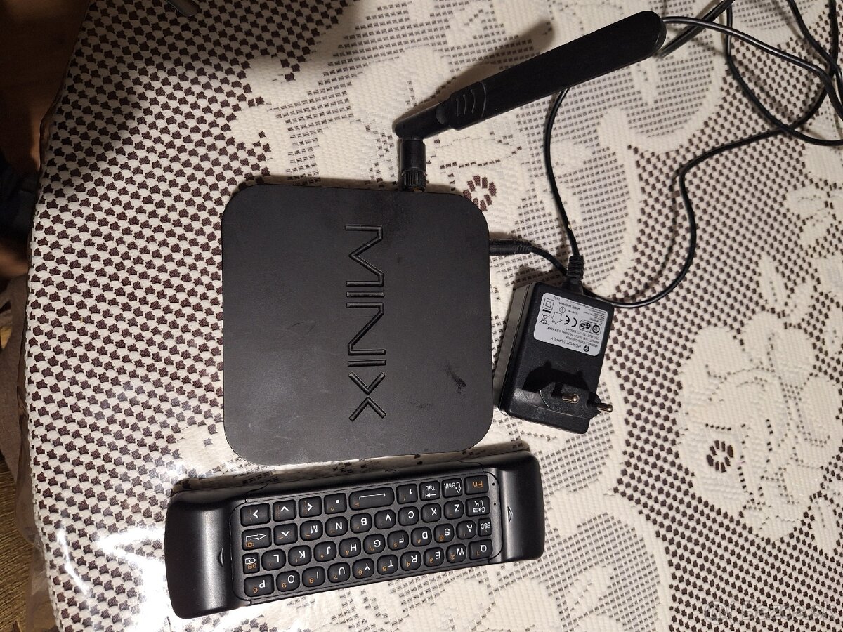 Minix PC JU1