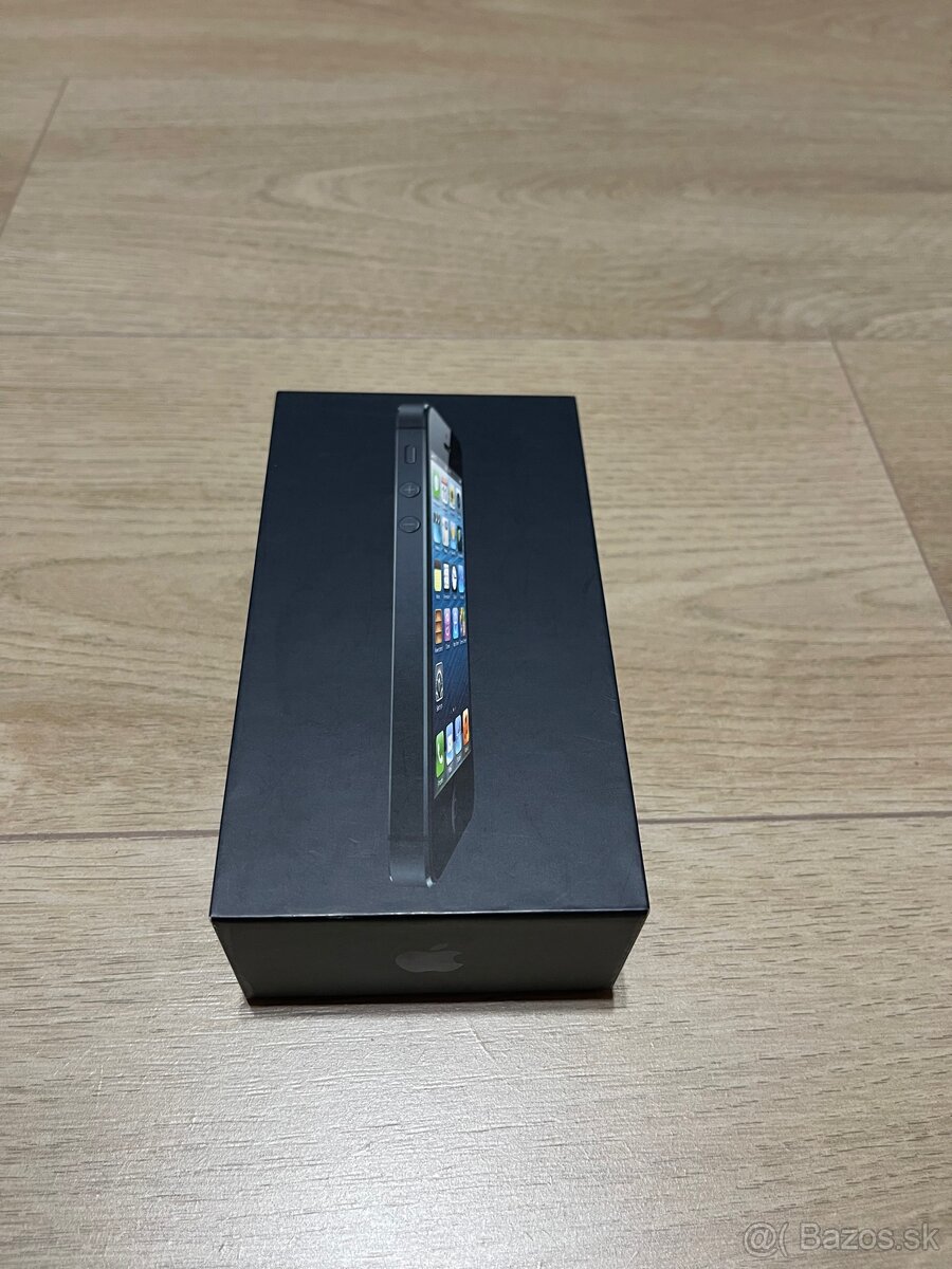 Predám Apple iPhone 5 Black 16GB