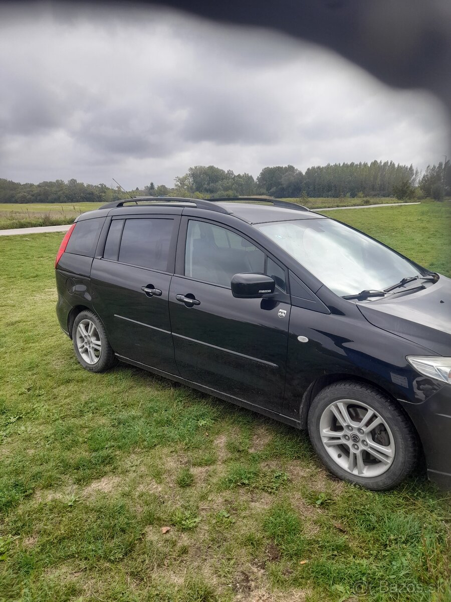 Mazda 5 7 miestne