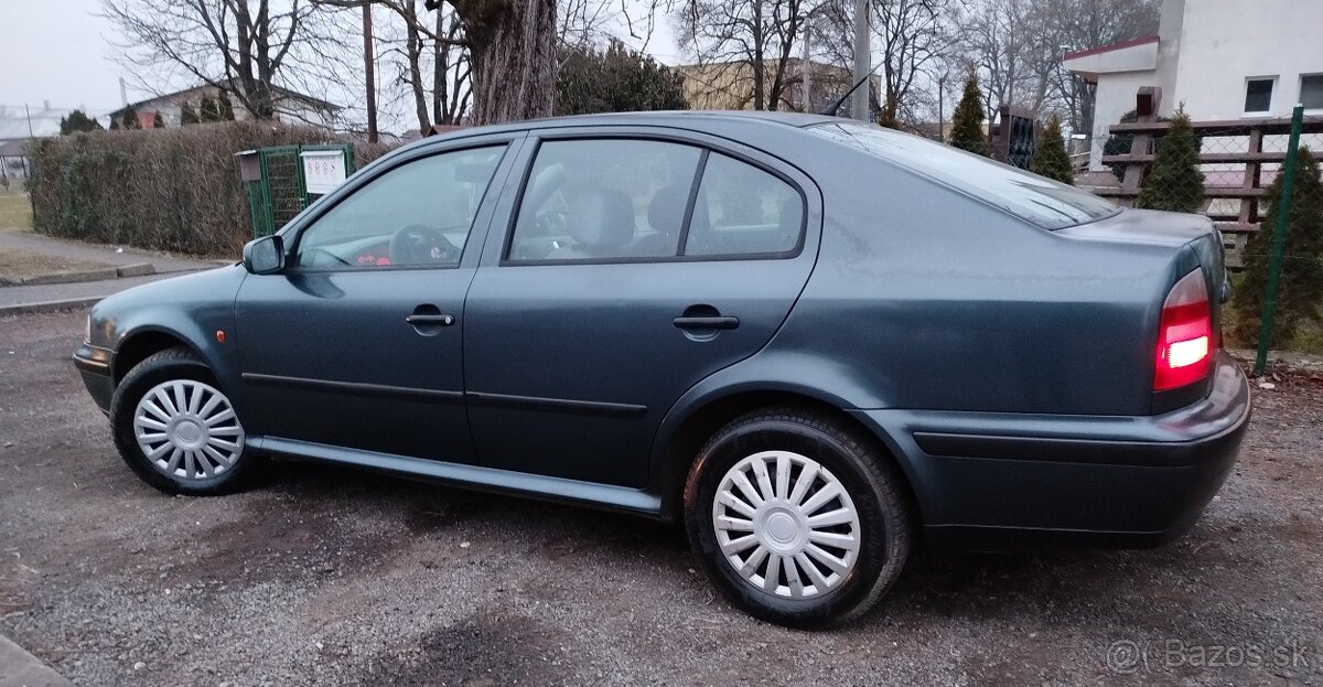 Škoda Octavia 1.6 benzín 74kw