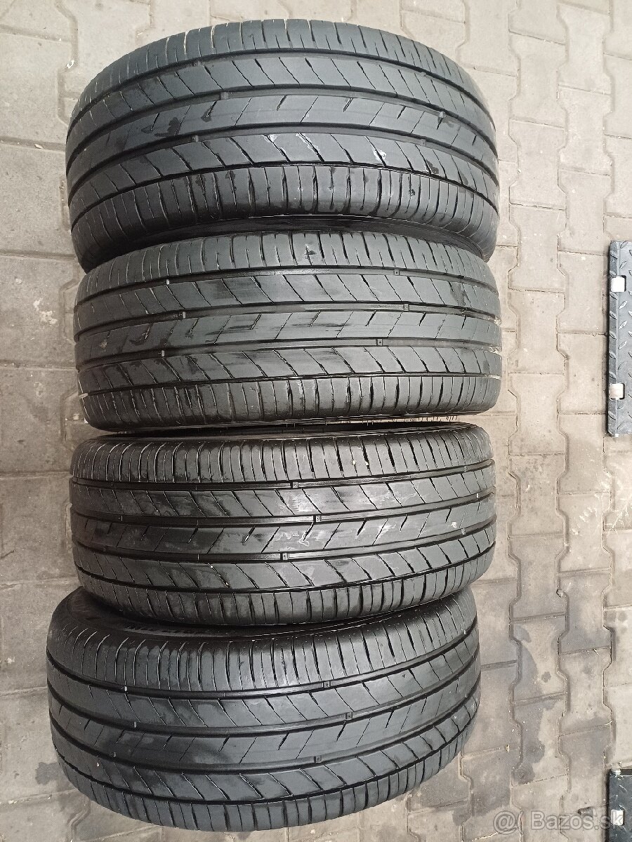 225/45R17 Kumho letné