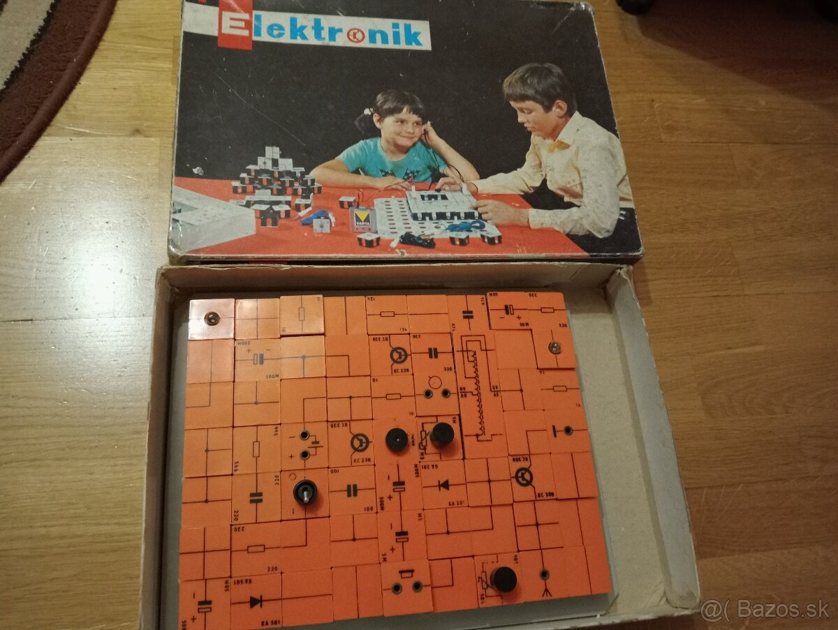 RETRO HRA ELEKTRONIK