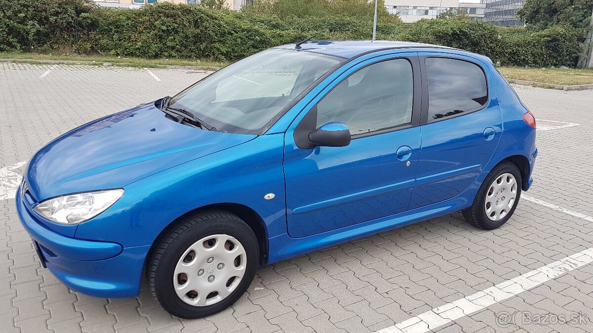 Peugeot 206 1,4 benzin