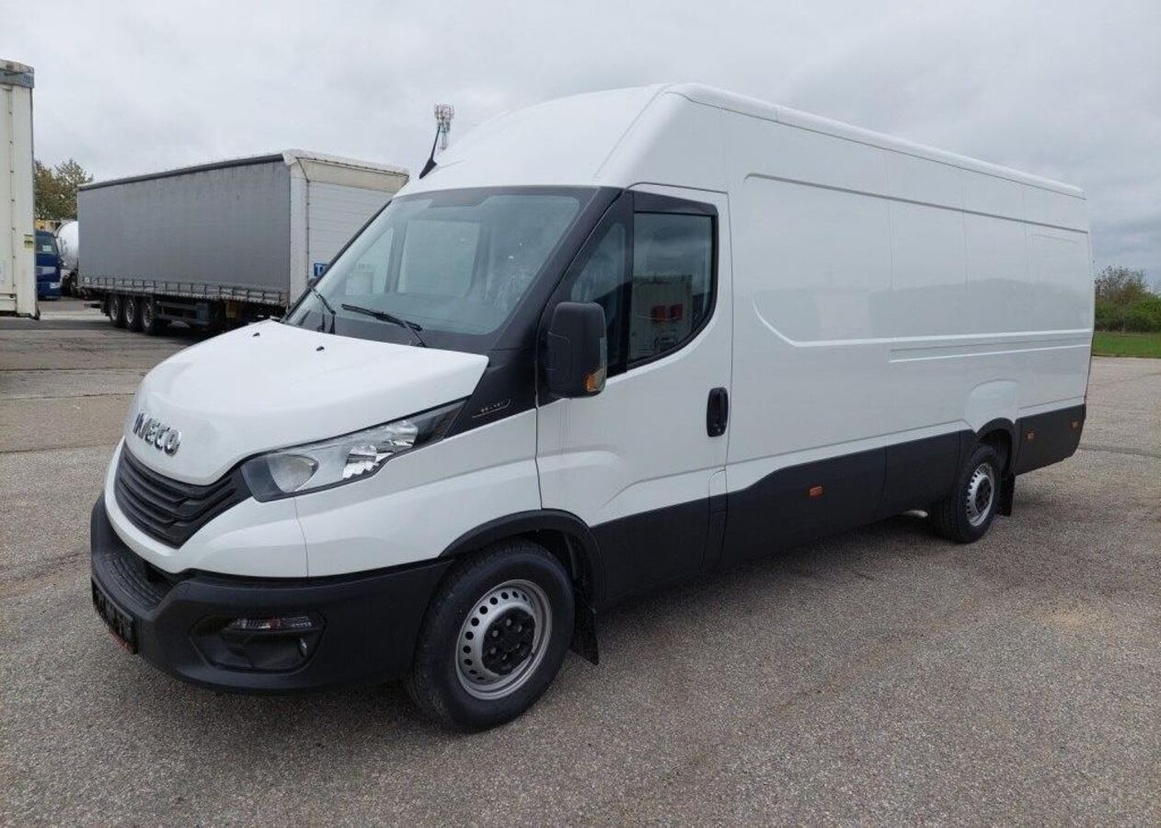 Iveco Daily 35S16V 4x2 nafta 115 kw