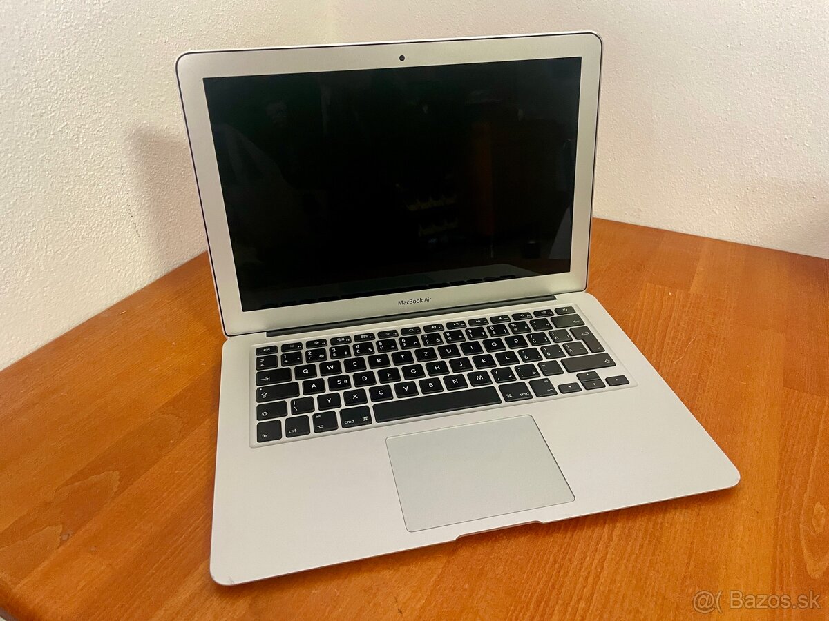 MacBook Air 13”