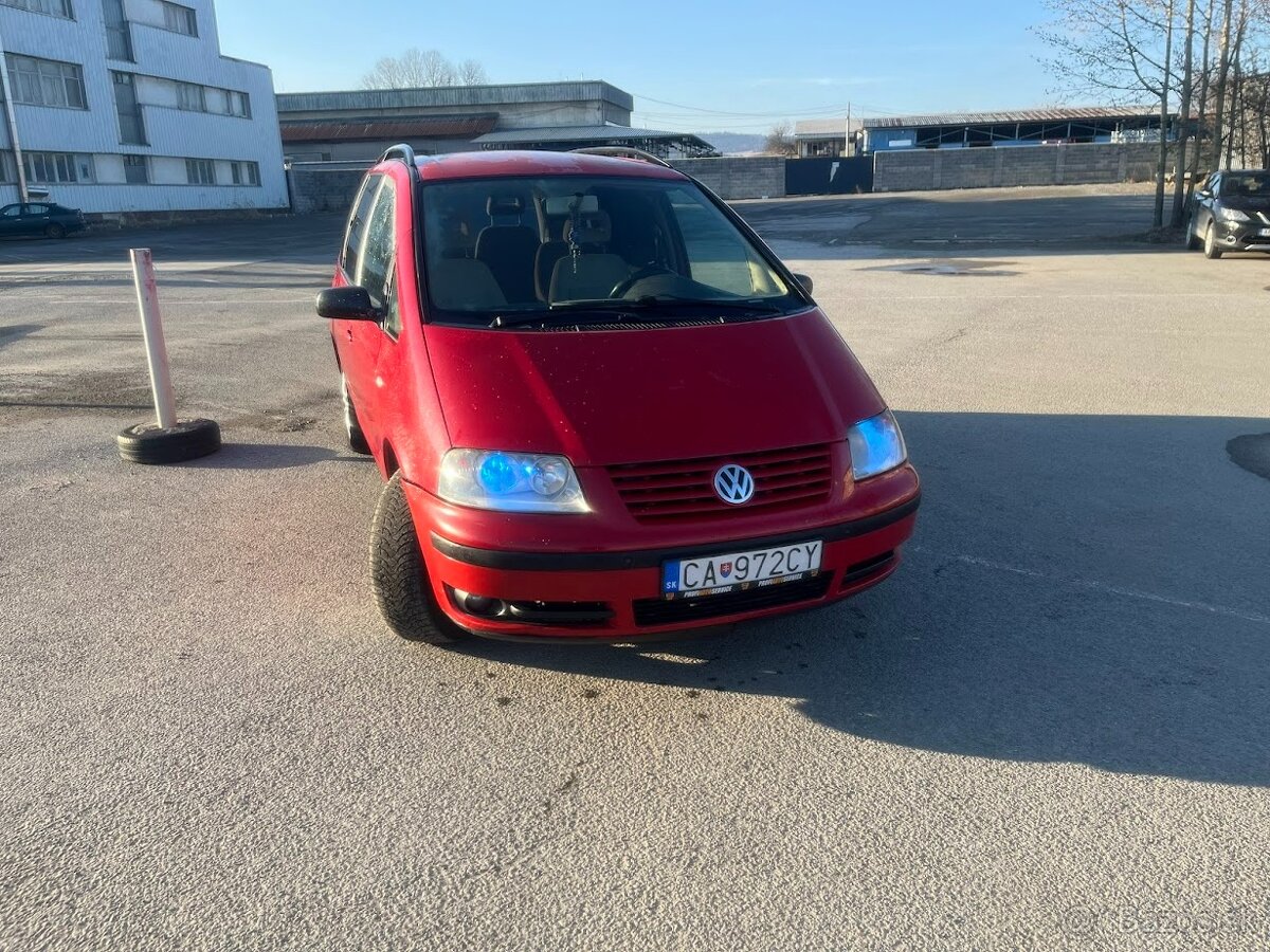 Vw Sharan 1.9tdi 66kw r.v 2001